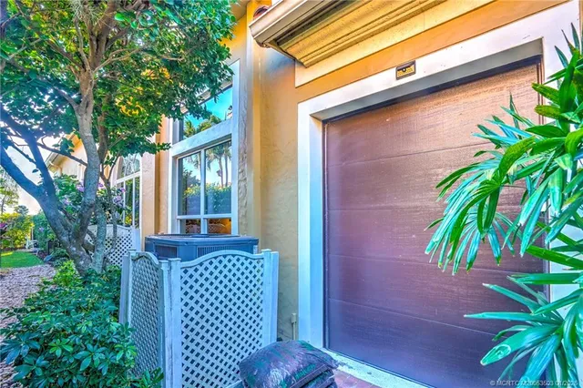 $1,400,000 | 231 Southeast Bella Strano, Port St. Lucie, FL 34984