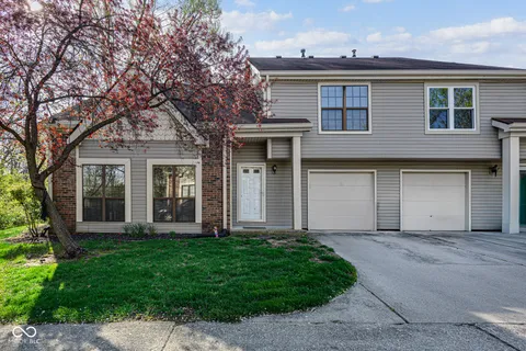$200,000 | 8001 Valley Farms Lane, Indianapolis, IN 46214
