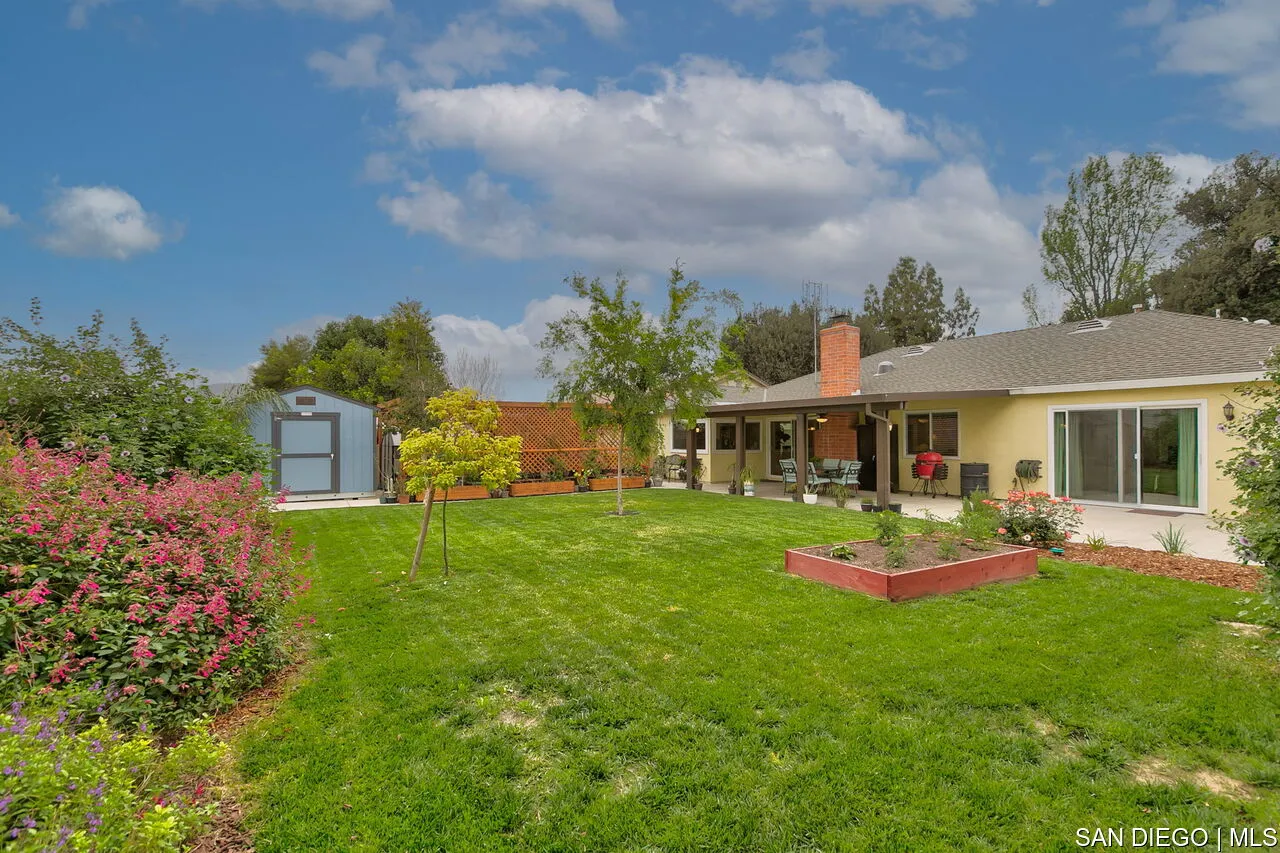 4700 Circle Lazy J Road Riverside, CA 92501 - Photo 22 of 24 a front view of a house with garden