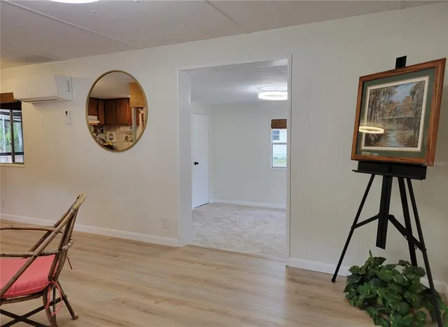 a very nice looking room with a mirror