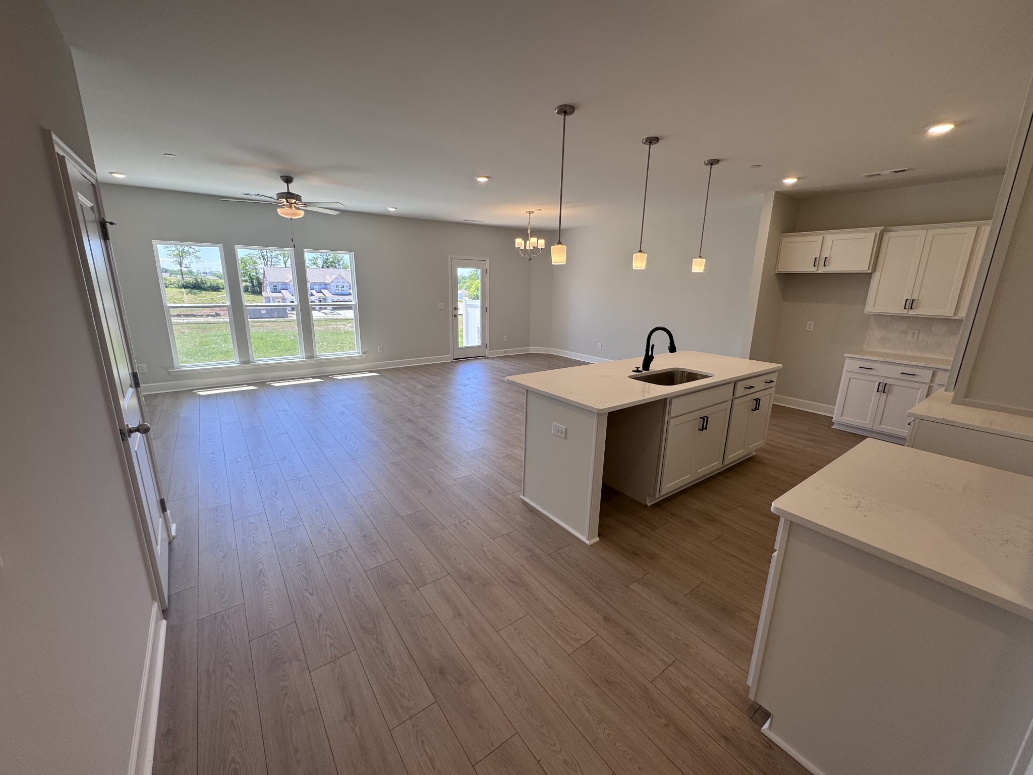 1093 June Wilde Ridge Spring Hill, TN 37174 - Photo 8 of 30 Gallery Image 8