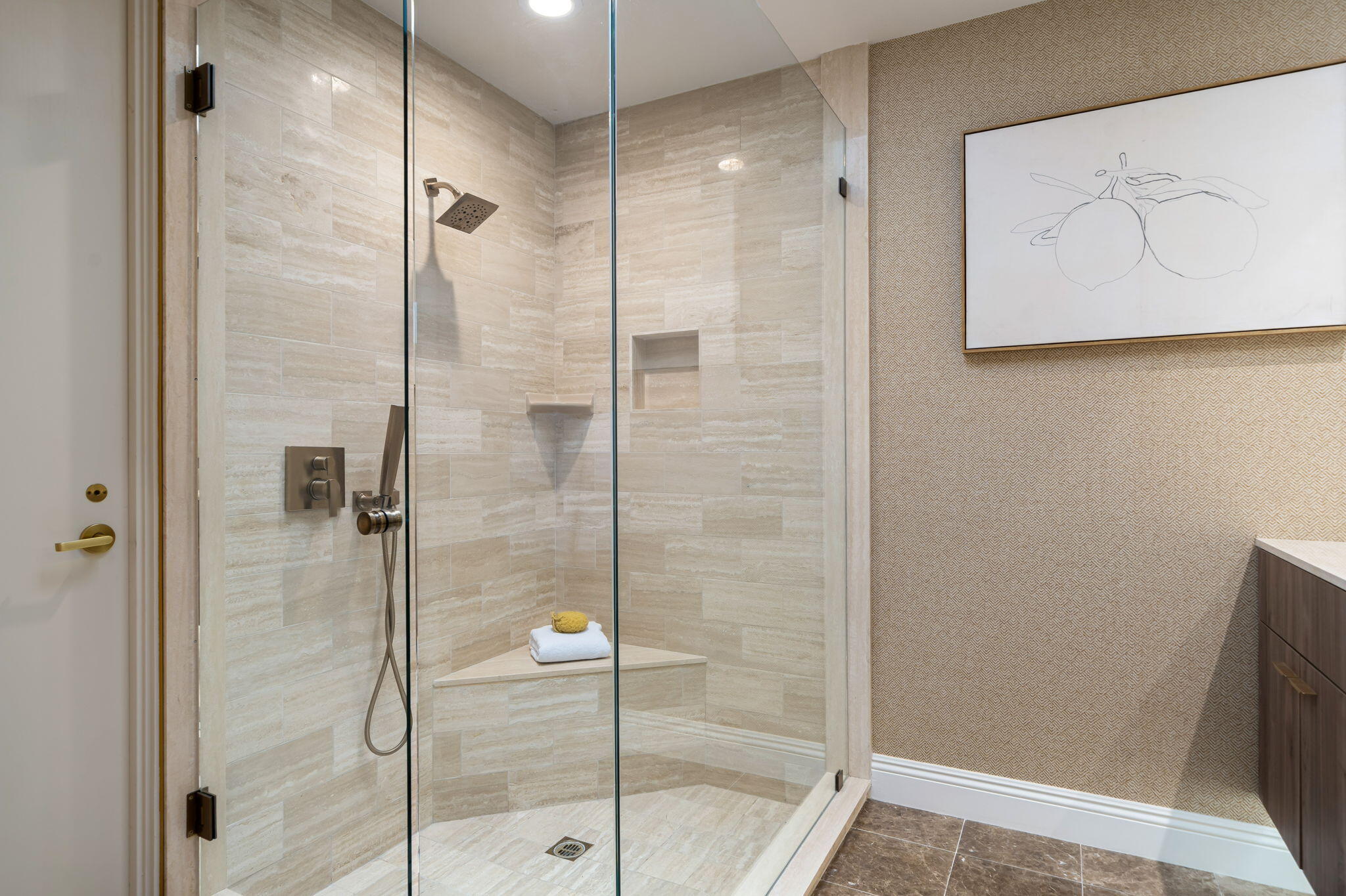 74 Mayfair Drive Rancho Mirage, CA 92270 - Photo 45 of 64 Guest bedroom #3 ensuite