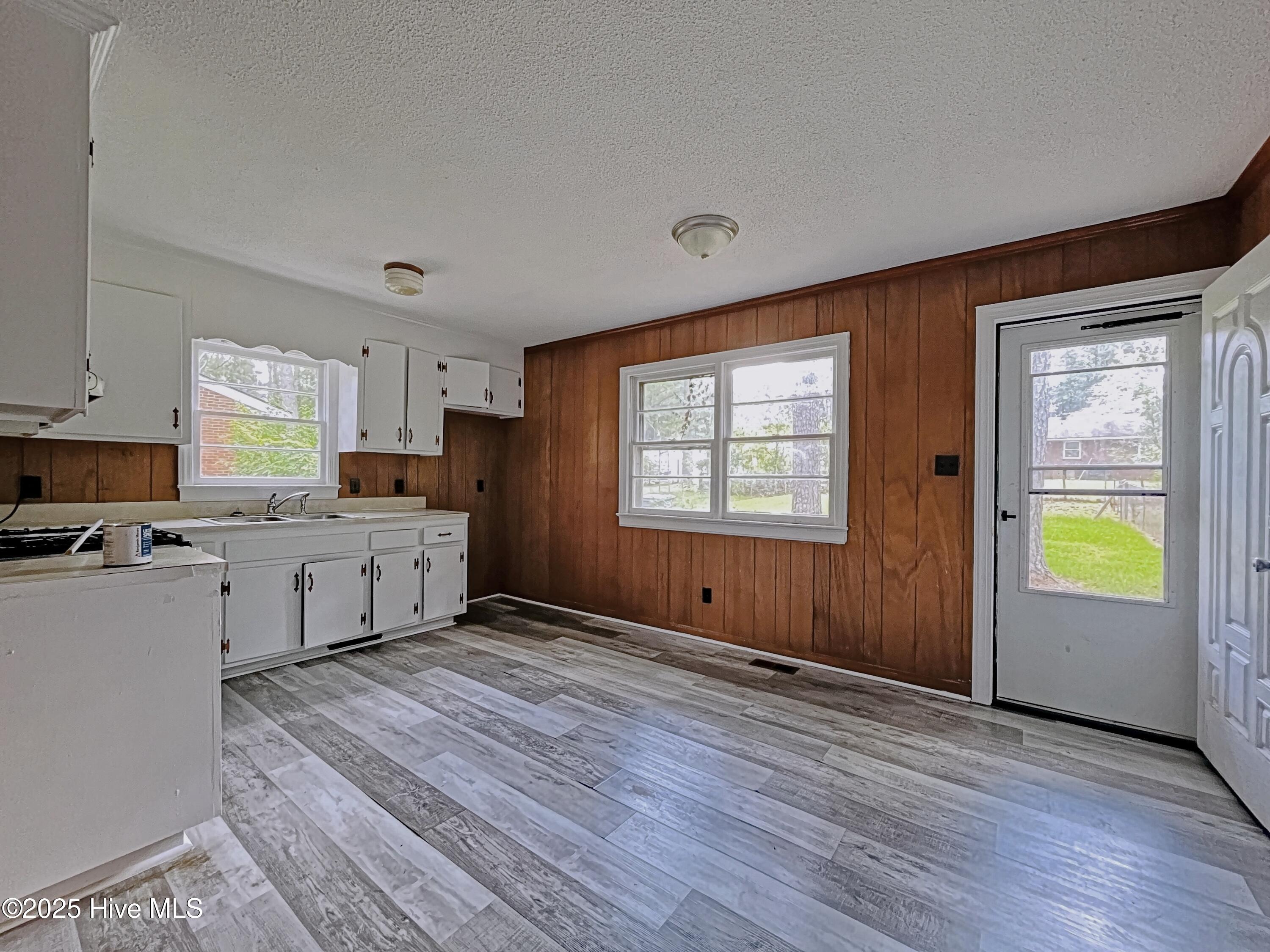1825 Vernon Road Rocky Mount, NC 27801 - Photo 11 of 16 Kitchen