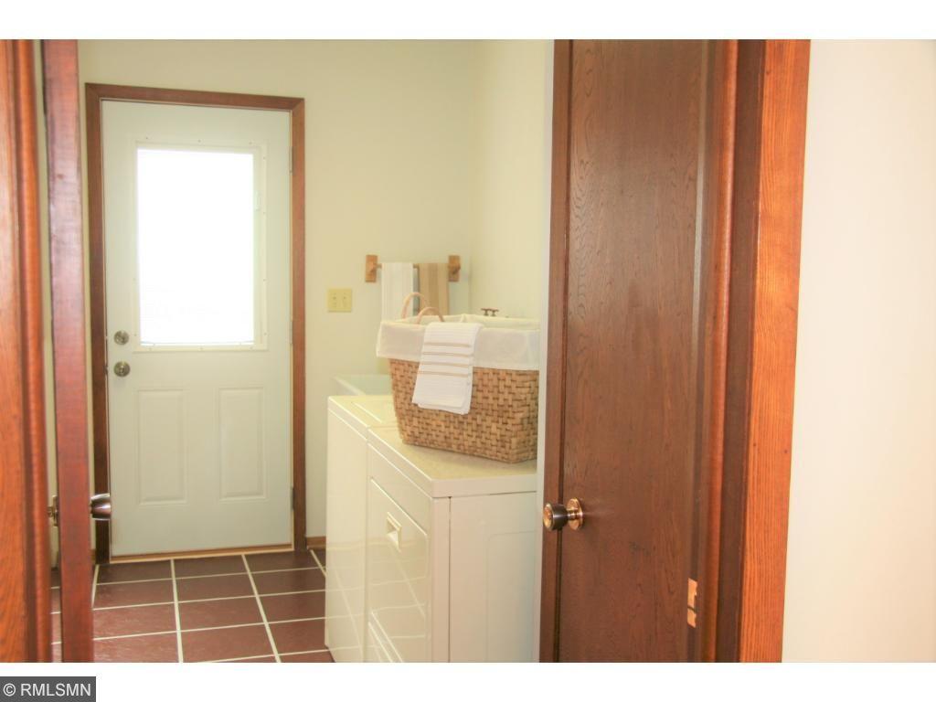 2211 Marion Road Roseville, MN 55113 - Photo 14 of 24
