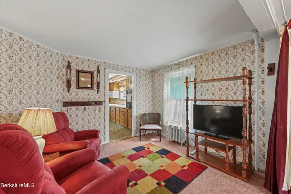 $349,900 | 205 High Street, Lee, MA 01238