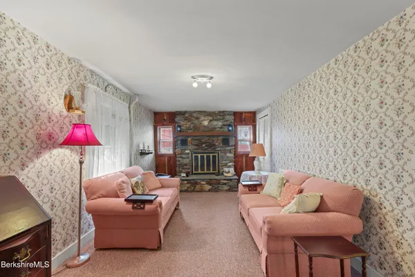 $349,900 | 205 High Street, Lee, MA 01238