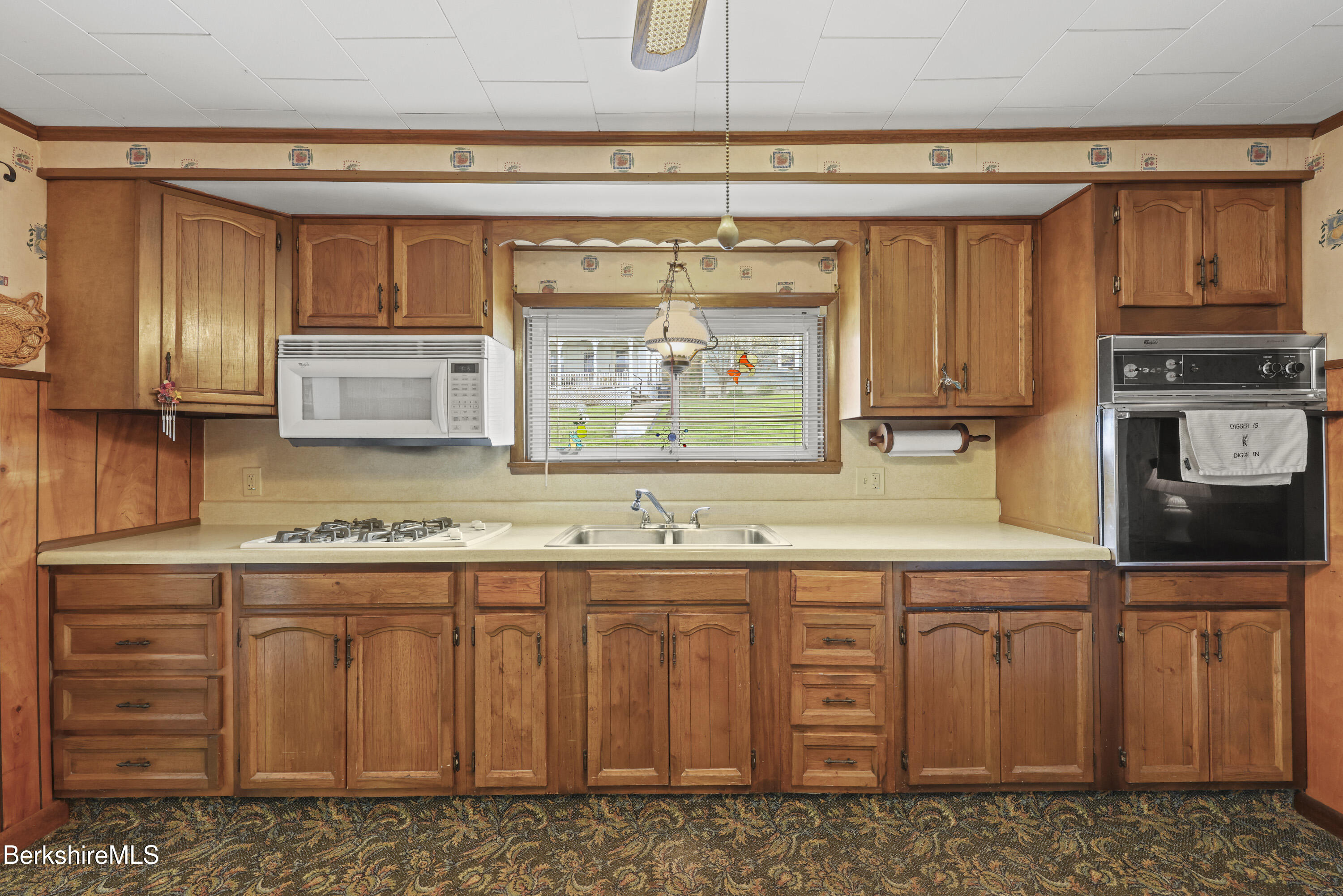 205 High Street Lee, MA 01238 - Photo 7 of 45 45 Kitchen