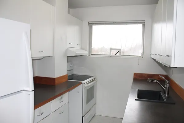 $4,000 | 29 Concord Avenue, Unit 815, Cambridge, MA 02138