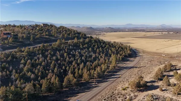 $35,000 | 44 Dwinell, Weed, CA 96094
