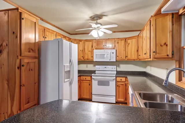 $349,000 | 557 Goldfinch Lane, Murphy, NC 28906