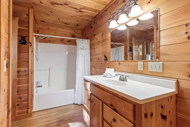 $349,000 | 557 Goldfinch Lane, Murphy, NC 28906