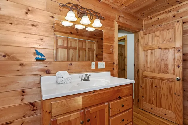 $349,000 | 557 Goldfinch Lane, Murphy, NC 28906