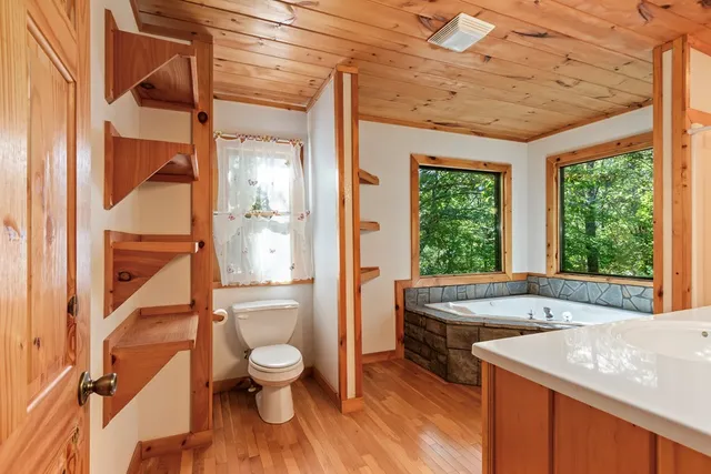 $349,000 | 557 Goldfinch Lane, Murphy, NC 28906