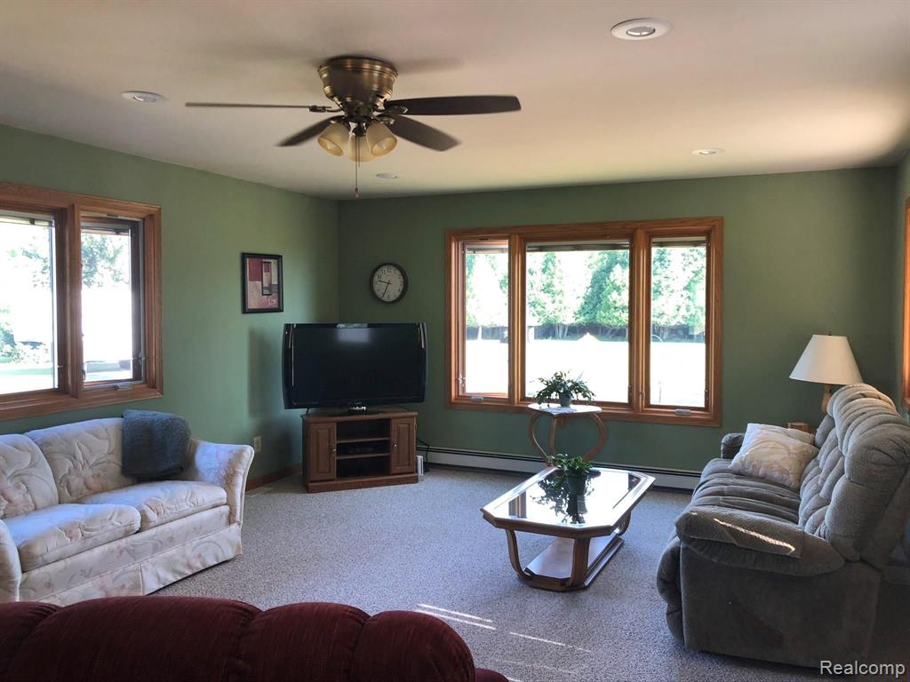 2121 Helena Road Bad Axe, MI 48413 - Photo 13 of 24