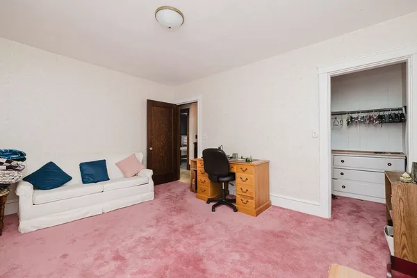 $595,000 | 8 Westhill Avenue, Somerset, MA 02726