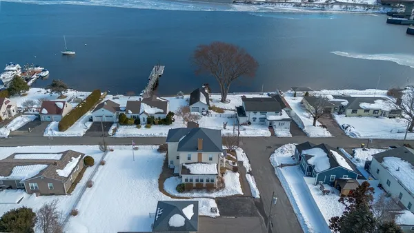 $595,000 | 8 Westhill Avenue, Somerset, MA 02726