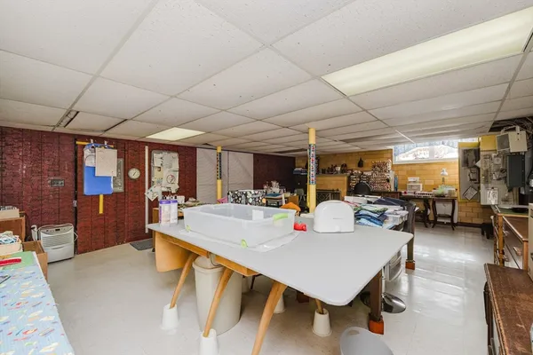 $595,000 | 8 Westhill Avenue, Somerset, MA 02726