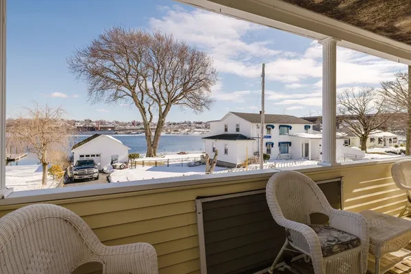 $595,000 | 8 Westhill Avenue, Somerset, MA 02726