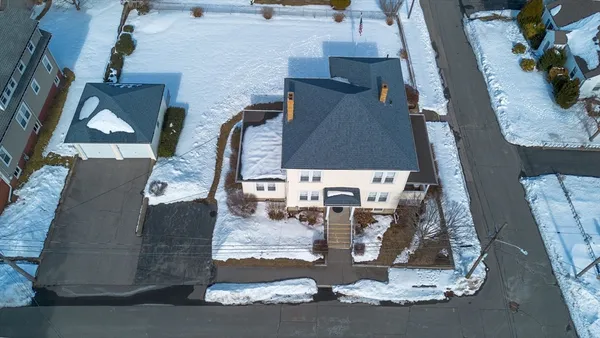 $595,000 | 8 Westhill Avenue, Somerset, MA 02726