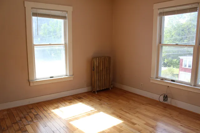 $189,000 | 300 Hillside Avenue, Berlin, NH 03570