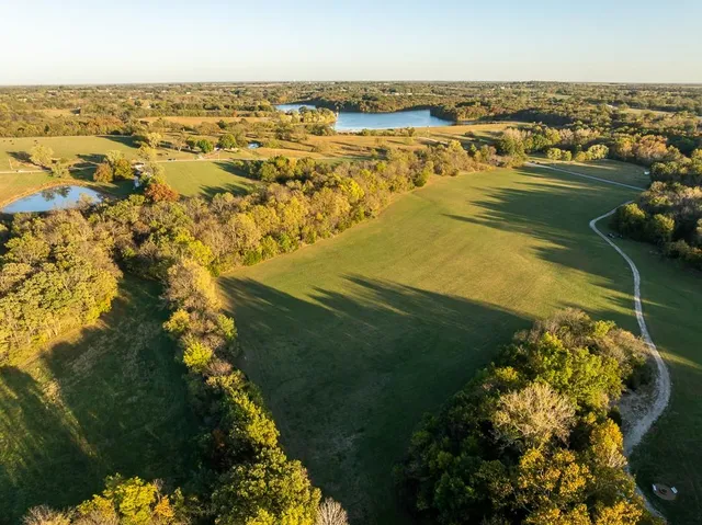 $189,000 | 4 Highway Oo Highway, Odessa, MO 64076