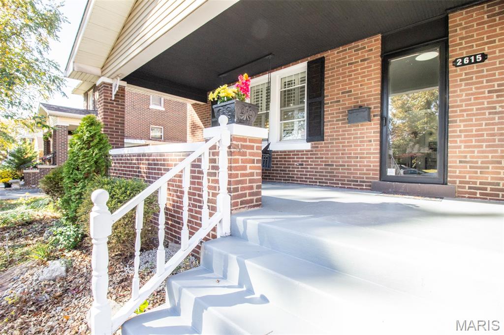 2615 Edison Avenue Granite City, IL 62040 - Photo 2 of 46