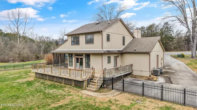 $450,000 | 7400 Foxglove Lane, Knoxville, TN 37918