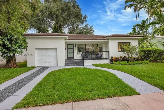 $1,495,000 | 305 Fluvia Avenue, Coral Gables, FL 33134
