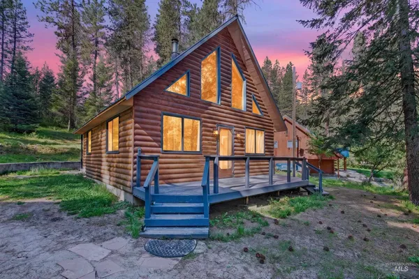 $454,000 | 5 Pump House Road, Garden Valley, ID 83622