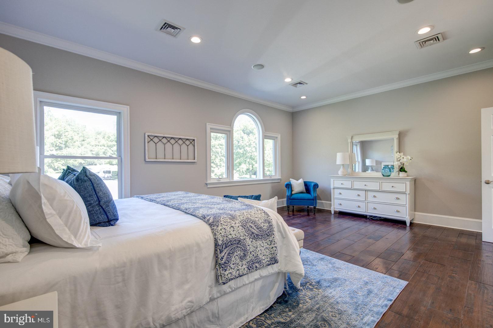 121 Brooke Farm Road Wayne, PA 19087 - Photo 24 of 46 a bedroom with a bed and a window