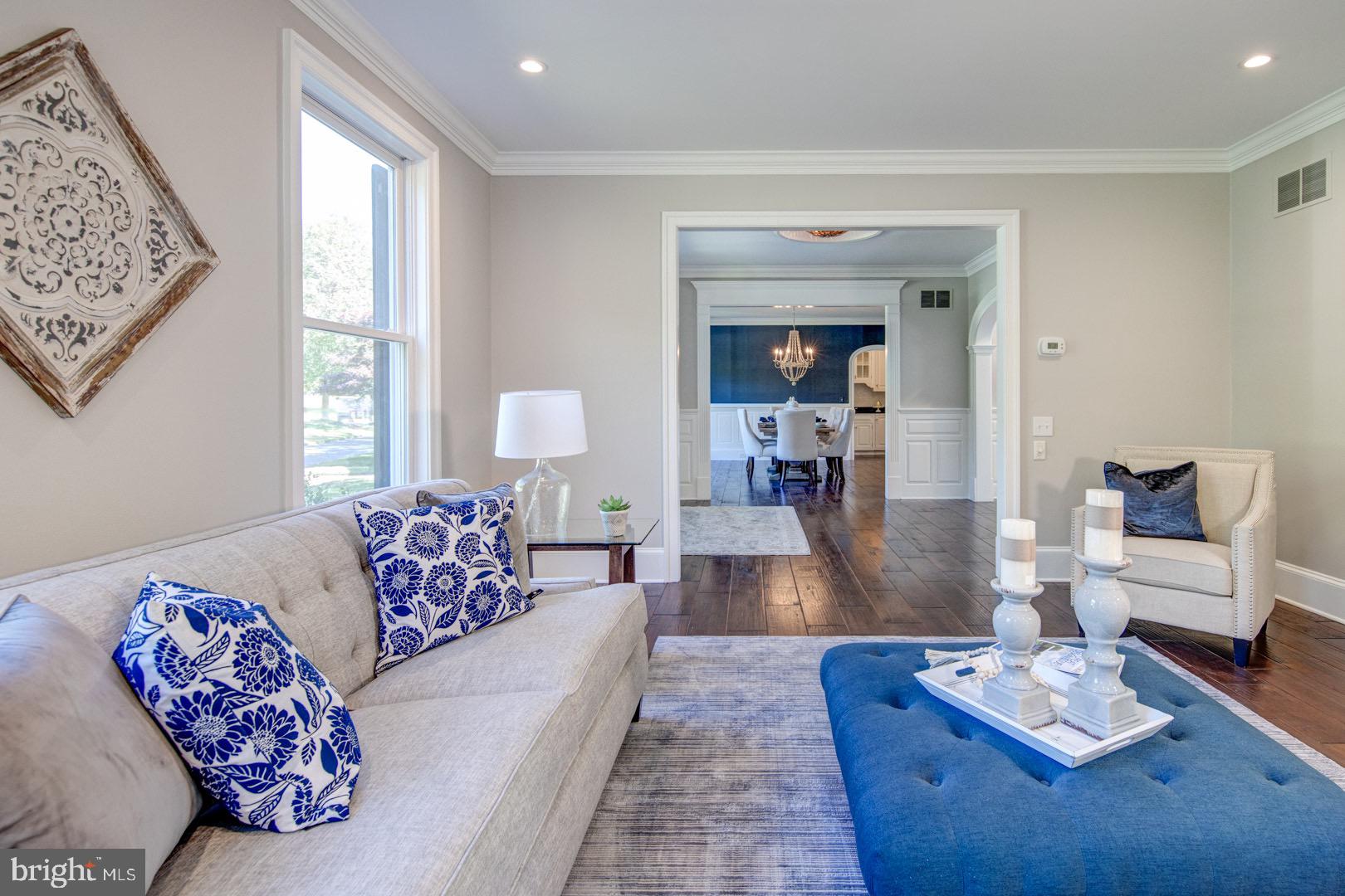 121 Brooke Farm Road Wayne, PA 19087 - Photo 6 of 46 a living room with furniture and a window