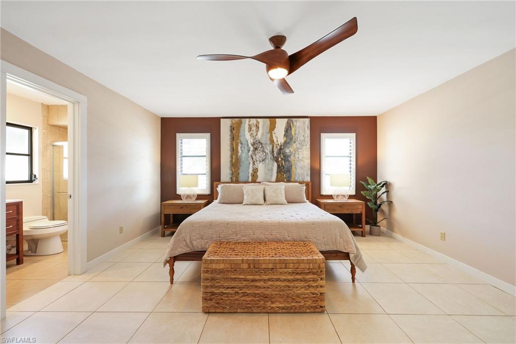 648 96th Avenue North Naples, FL 34108 - Photo 12 of 37