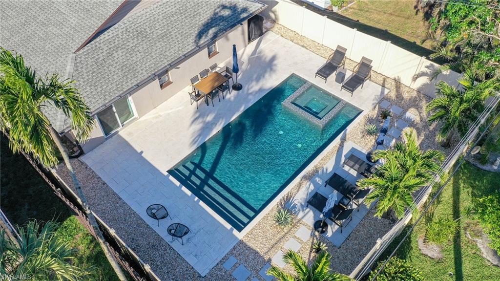 648 96th Avenue North Naples, FL 34108 - Photo 26 of 37