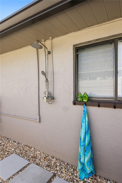 648 96th Avenue North Naples, FL 34108 - Photo 32 of 37 Outdoor Shower