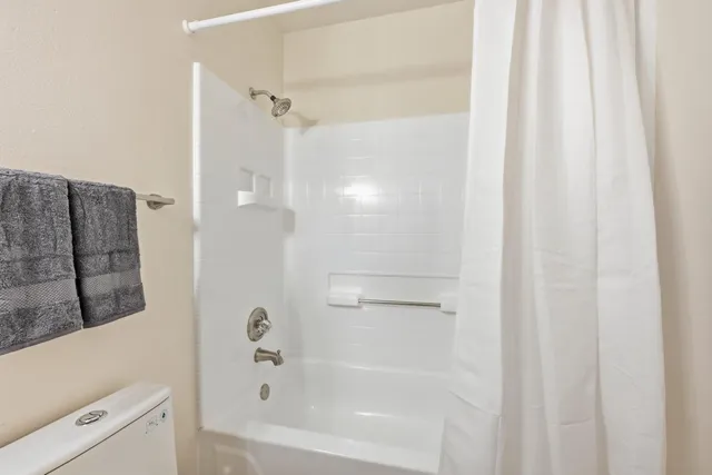 $295,000 | 243 Breuner Drive, Unit 2, Roseville, CA 95678