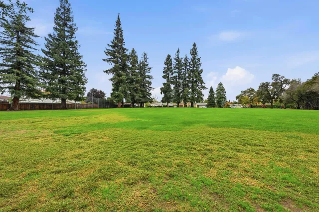 $295,000 | 243 Breuner Drive, Unit 2, Roseville, CA 95678