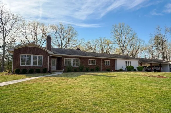 $389,900 | 111 Oaklawn Terrace, Gretna, VA 24557