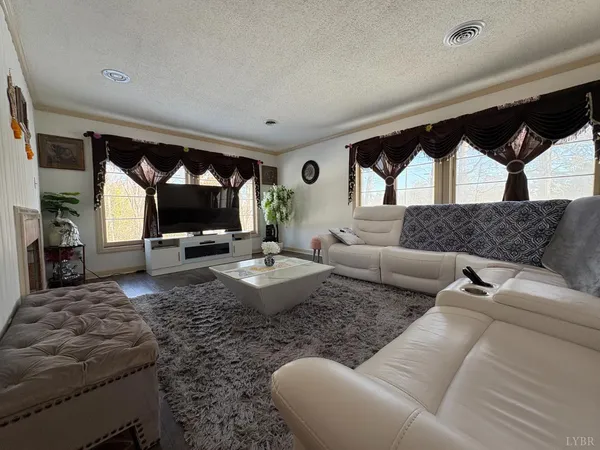 $389,900 | 111 Oaklawn Terrace, Gretna, VA 24557