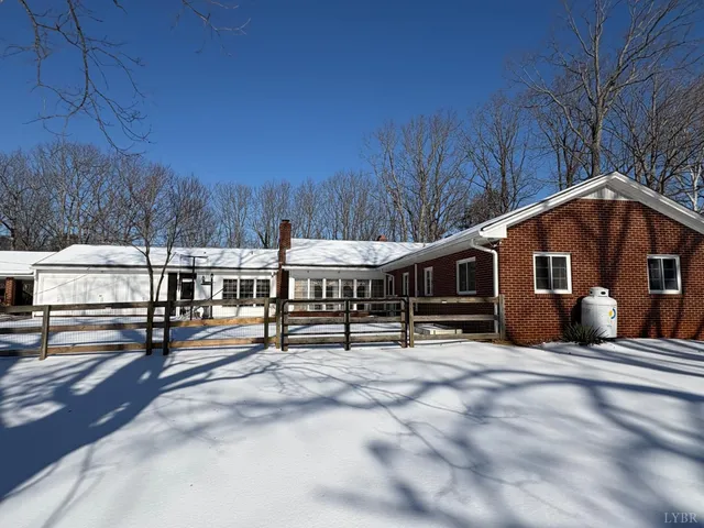 $389,900 | 111 Oaklawn Terrace, Gretna, VA 24557