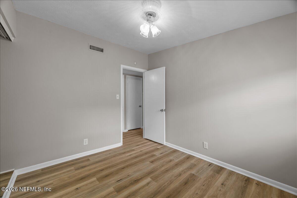 8712 Mathonia Avenue Jacksonville, FL 32211 - Photo 26 of 33 Bedroom 3