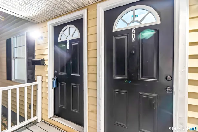 $2,000 | 270 Capen Street, Hartford, CT 06112