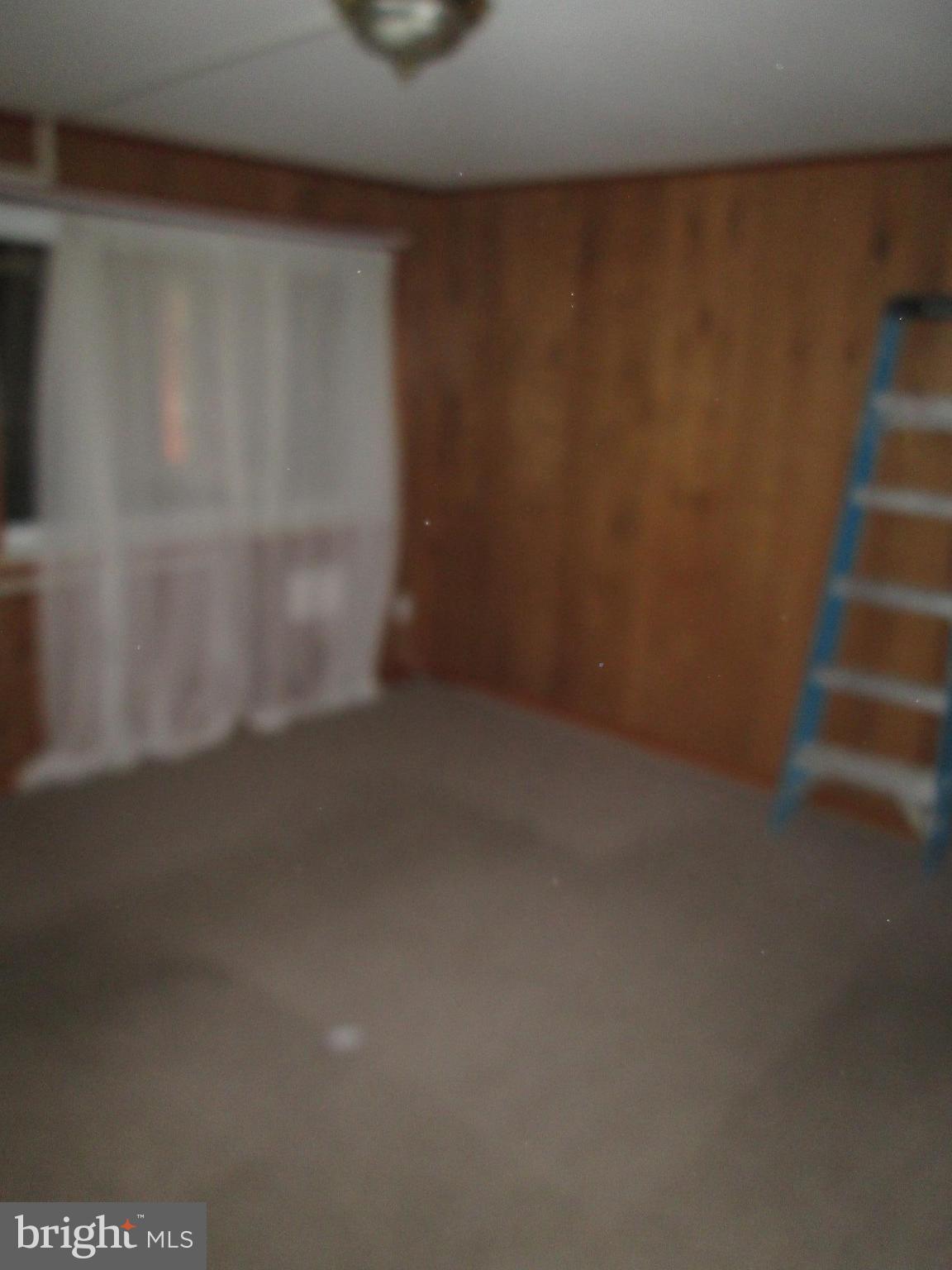 108 Carver Road Dundalk, MD 21222 - Photo 4 of 13 Living Room