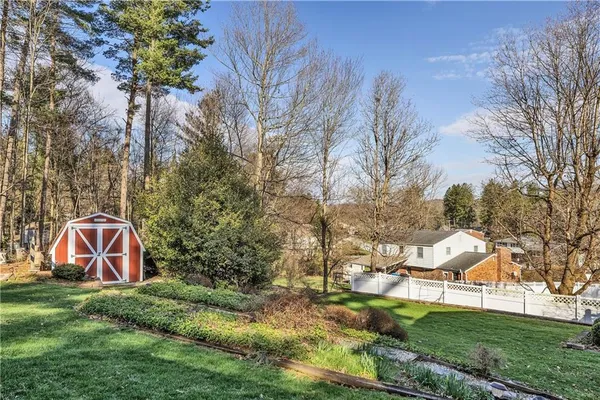 $400,000 | 3757 Fenton Drive, Murrysville, PA 15668