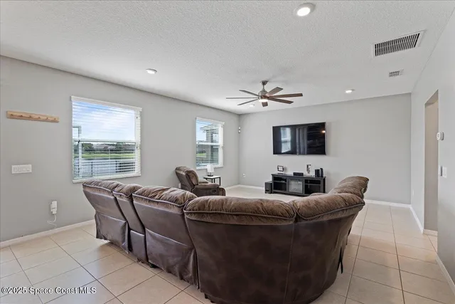 $3,200 | 1337 Mycroft Drive, Cocoa, FL 32926