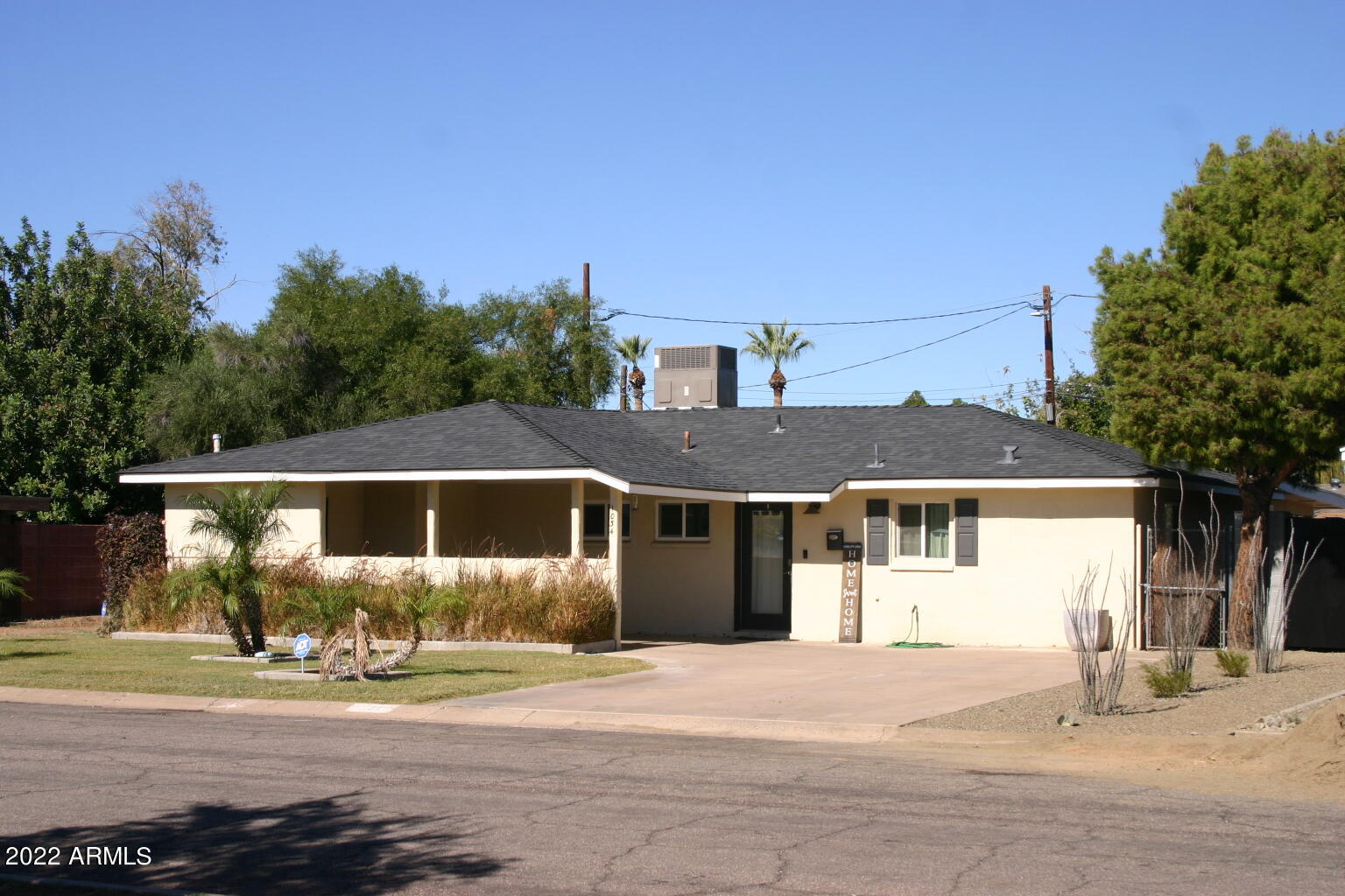 1034 East Elm Street Phoenix, AZ 85014 - Photo 29 of 30 Front