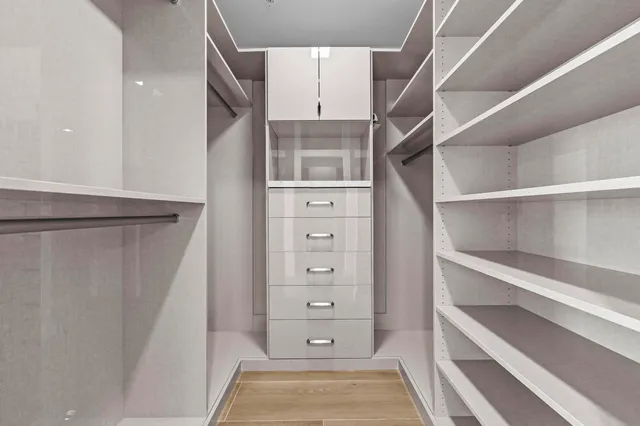 $2,999,999 | 900 North Ocean Boulevard, Unit 406, Pompano Beach, FL 33062