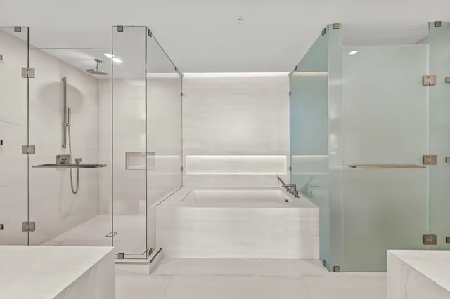 $2,999,999 | 900 North Ocean Boulevard, Unit 406, Pompano Beach, FL 33062