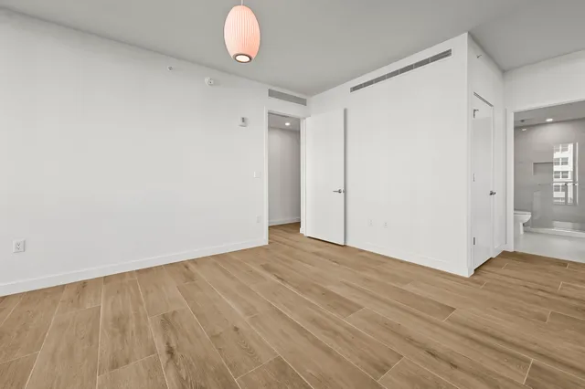 $2,999,999 | 900 North Ocean Boulevard, Unit 406, Pompano Beach, FL 33062