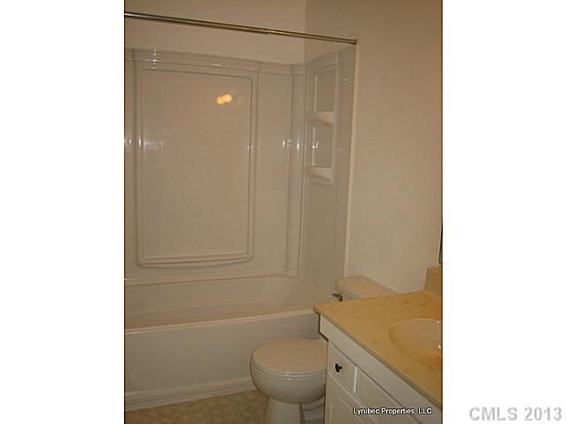 5810 Hunting Ridge Lane, Unit B Charlotte, NC 28212 - Photo 8 of 10 Gallery Image 8