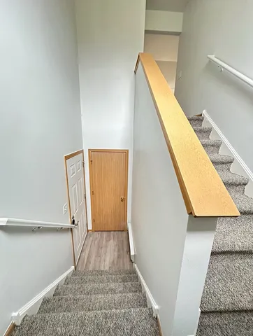 $1,825 | 2427 Silverstone Drive, Unit 2427, Carpentersville, IL 60110